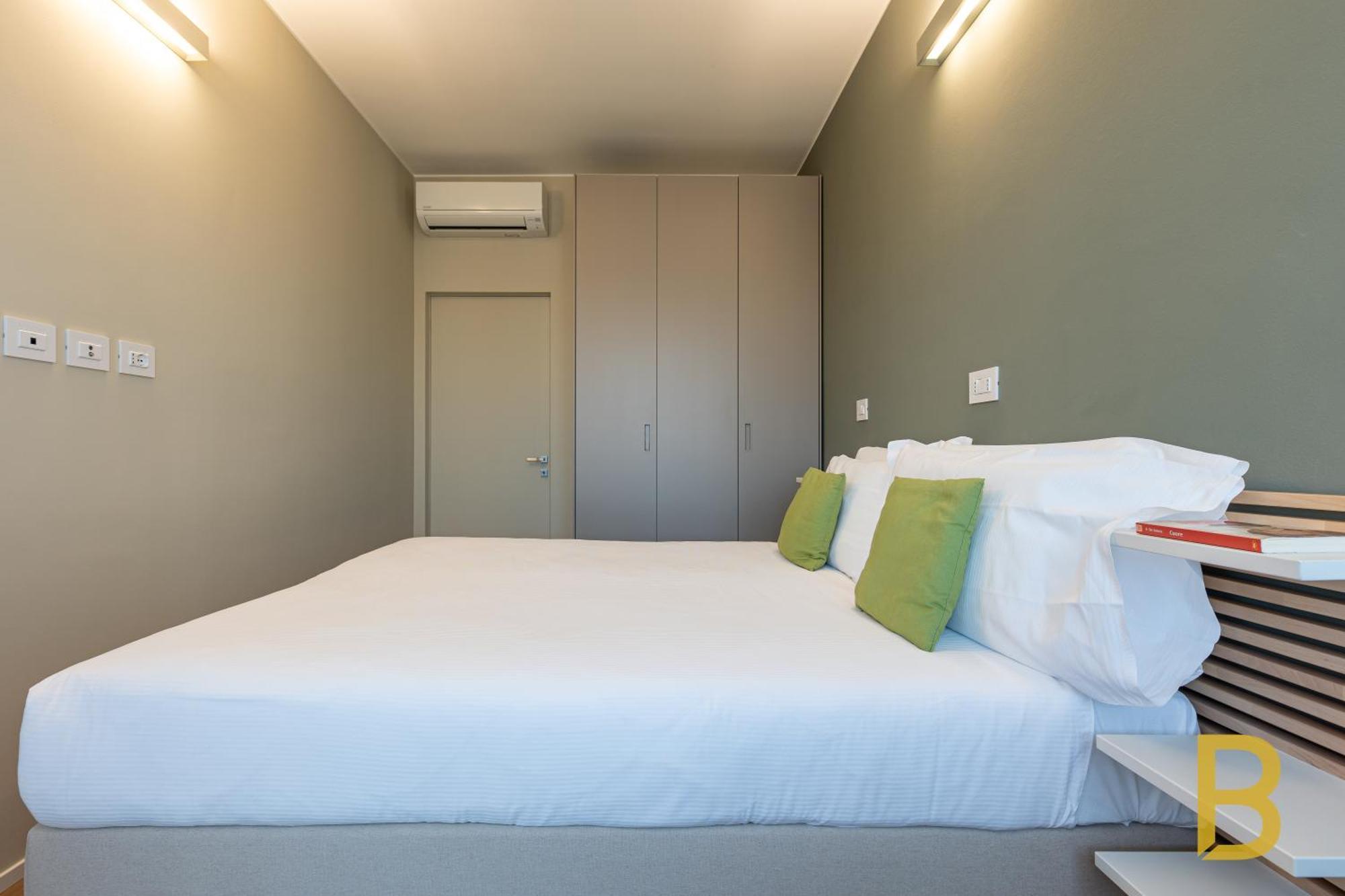 Beplace Apartments In Primaticcio Milano Eksteriør billede